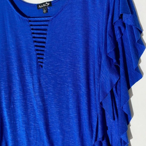 Fig & Blu Ladder V-Neck Flowy Top - Picture 3 of 4